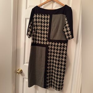 Gabby Skye Elegant Black and Cream Houndstooth Dress, size 14